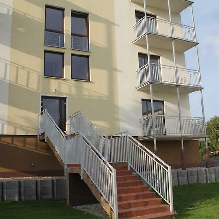 Apartament Kapitanski Bursztynowe Komnaty Darłówko Extérieur photo