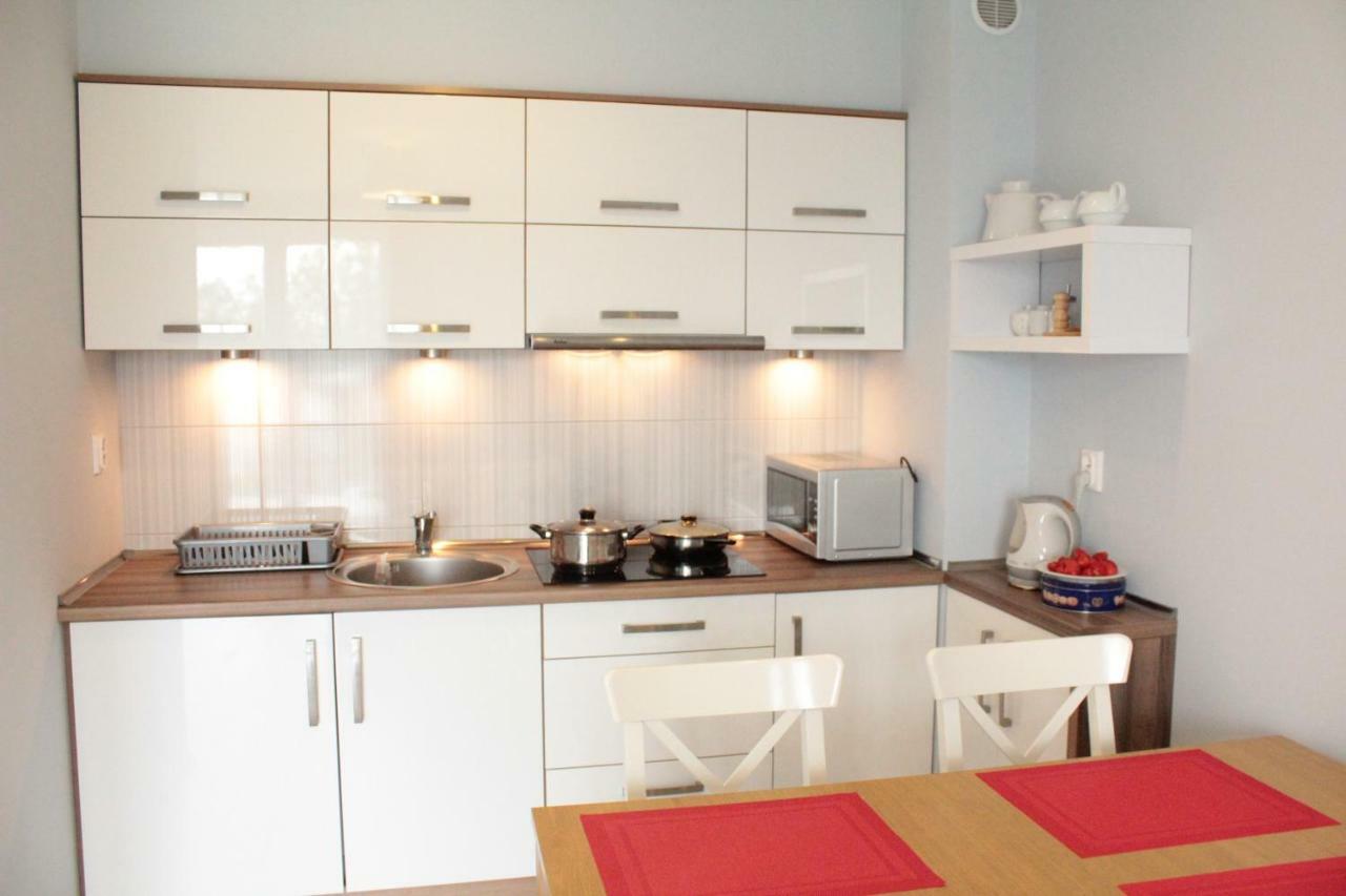 Apartament Kapitanski Bursztynowe Komnaty Darłówko Extérieur photo