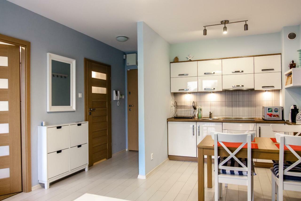Apartament Kapitanski Bursztynowe Komnaty Darłówko Extérieur photo